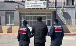 Afyon’da 21 yıl hapis cezası olan şahıs yakalandı: Dolandırıcılık, tehdit, yaralama suçlarından aranıyordu