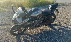 Osmaneli'de Motosiklet Devrildi: Kadın Sürücü Yaralandı