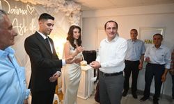 Çay Kaymakamı Türker, Mesai Arkadaşının Mutlu Gününe Ortak Oldu