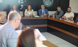 Burcu Köksal duyurdu: Kentsel Dönüşüm toplantısı yaptık, şehrimizi geleceğe hazırlıyoruz