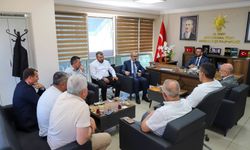 Sağlık Müdürü AK Parti’de toplantıya katıldı: Başkanların taleplerini dinledi