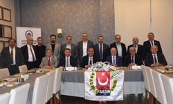 Afyon'da siyasi parti il başkanları bir araya geldi: AFSÜ'nün geleceği için istişarelerde bulunuldu
