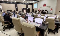Afyon İl Özel İdaresi tek seferde rekor araç alacak: Freze, kamyon, arazöz, kepçe gibi 50’yi geçik araç geliyor