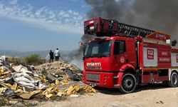 Afyon’da sanayi sitesinde yangın: Ekipler müdahale ediyor