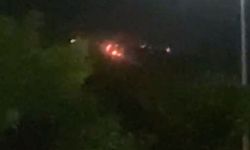 Afyon Keltepe'de gece yarısı yangın: Havai fişek sonrası alevler yükseldi!