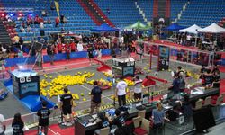 Robotlar spor salonunda yarıştı: Karadeniz'de ilk FRC Off-Season etkinliği düzenlendi