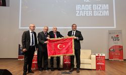 Afyon'da "Milletin Zaferinin 10. Yılında Tam Bağımsız Türkiye" konferansı: "15 Temmuz unutulmamalı"