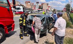 Kütahya’da Kamyon Otomobile Arkadan Çarptı: 2 Çocuk Yaralı