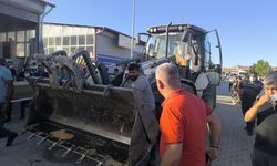 Afyon'da Sanayi Sitesinde Tüp Patladı! Esnaf ve İtfaiye El Ele Yangını Söndürdü