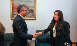 CHP Afyon Merkez İlçe’de yeni dönem: Betül Kayabaşı göreve getirildi