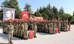 Afyon’da Er ve Erbaş Yemin Töreni yapıldı: Mehmetçikler vatan ve millete bağlılıklarını ifade etti