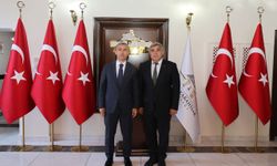Milli Eğitim Müdürü Miraç Sünnetci Afyon'a veda ediyor