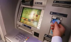 ATM'lerde küçük banknot devri kapanıyor: 100 TL'nin altında para çekilemeyecek!