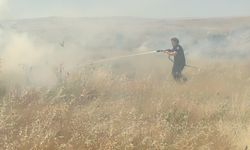 Afyon'da arazi yangını: Çok sayıda ekip sevk edildi
