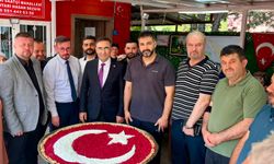 Nazmi Saatçi Mahallesi’nde Aşure Programına Yoğun İlgi