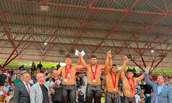 Afyonkarahisarlı güreşçi Yiğit Aktaş, Tarihi Kırkpınar’da şampiyon oldu