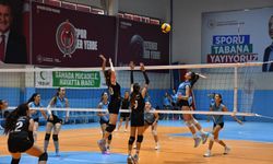 ANALİG Voleybol 1. Etap 2. Grup müsabakaları Afyon'da başladı: 10 ilden 18 takım, 350 sporcu sahada!