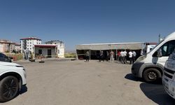 Afyon’da minibüs durağında kanlı dehşet: 1 kişi öldü, 1 kişi yaralandı