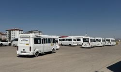 Afyon’da minibüs durağında kan döküldü: Yaralılar var!