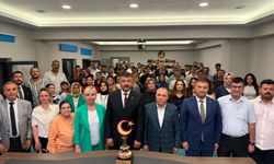 Ülkü Ocakları Dijital Çağın Sosyal Etkileri Masaya Yatırıldı