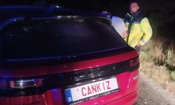 Afyon Çay’da iki otomobil çarpıştı: Çok sayıda ölü ve yaralı var! Kaza yapan aracın plakası dikkat çekti