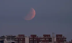 28 Ağustos Ay tutulması saat kaçta? Kanlı Ay Türkiye’den görülecek mi?