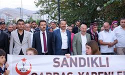 Afyon Sandıklı'da Termal Turizm ve Gurbetçi Festivali başladı: İlk gün sanatçı Ozan Manas sahne aldı