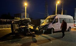 Afyon Şuhut’ta minibüs ile traktör çarpıştı: Çok sayıda yaralı var!
