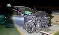Afyon'da iki araç çarpıştı: 4'ü çocuk 8 yaralı