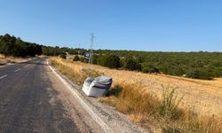 Eskişehir'de Otobüs Durağı Yok, Vatandaşlar Yol Kenarına Eski Koltuk Koydu