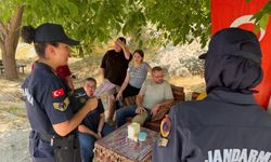 Afyon’da Jandarma'dan kadına şiddetle mücadele bilgilendirmesi: 267 vatandaşa ulaşıldı