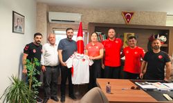 Kadın Güreş Milli Takımı Dünya Şampiyonası hazırlıklarını Afyon'da sürdürüyor: 26 sporcu şampiyonaya hazırlanıyor