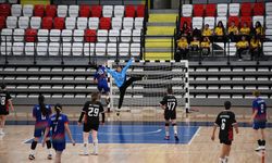 Afyon’a Çifte Zafer: Işıklar Şeker Ortaokulu ANALİG’de Türkiye Şampiyonu!