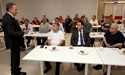 Rektör Akpolat, Karaciğer Nakli Enstitüsünü Ziyaret Etti