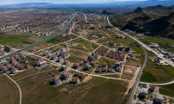 Afyon’da 3 bin kişinin yaşadığı yerde vatandaş isyan etti