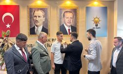 AK Parti İl Başkanı Kavak'tan İhsaniye'de gençlere rozet takdimi: "Gençlik bizim gücümüz"