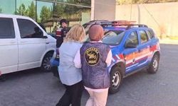 Yaşlı Vatandaşı Telefonla Dolandıran 2 Şüpheli Yakalandı