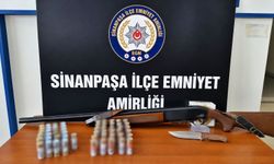 Afyon’da sosyal medyadaki paylaşımlar polisi harekete geçirdi: Evinden bakın neler çıktı