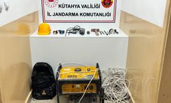 Kütahya’da izinsiz kazıya jandarma baskını: 2 gözaltı