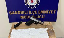 Afyonkarahisar’da adrese baskın: Uyuşturucu ve tabanca ele geçirildi