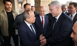 Afyon'un üç önemli ismi Kayseri'de Vali Gökmen Çiçek ile buluştu