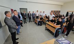 Afyon’da o Fen Lisesi öğrencileri tablet ve teşekkür belgelerine kavuştu