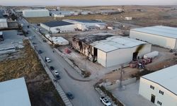 Afyon'da gıda fabrikasında korkutan yangın! Çok sayıda ekip sevk edildi