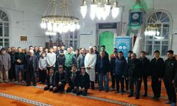 Şuhut'ta gençler sabah namazında buluşuyor: Birlik ve beraberlik mesajı