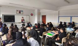 Afyon'da jandarmadan 6 ilçede siber güvenlik eğitimi! 771 kişiye ulaşıldı