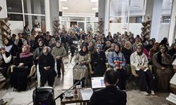 Afyon’da "Dört Mâbed Bir Ümmet" programında kutsal mekânlar gençlere anlatıldı