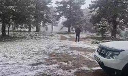 Bozüyük'ün Yüksek Kesimlerine Mevsimin İlk Karı Yağdı