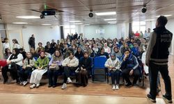 Afyon'da 265 anne ve anne adayına uyuşturucuyla mücadele eğitimi!