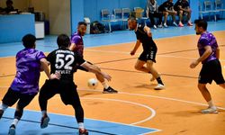 Afyon'da futsalın şampiyonu belli oldu! Üç takım kürsüye çıktı