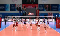 Afyon'da Sultanlar Ligi heyecanı! Yüntaş ile Aras Kargo kozlarını paylaştı
